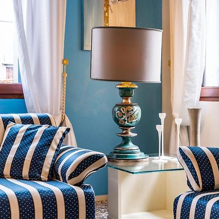 Friari Suite-Luxury Apt. Close To Rialto Bridge Venedig Exterior foto